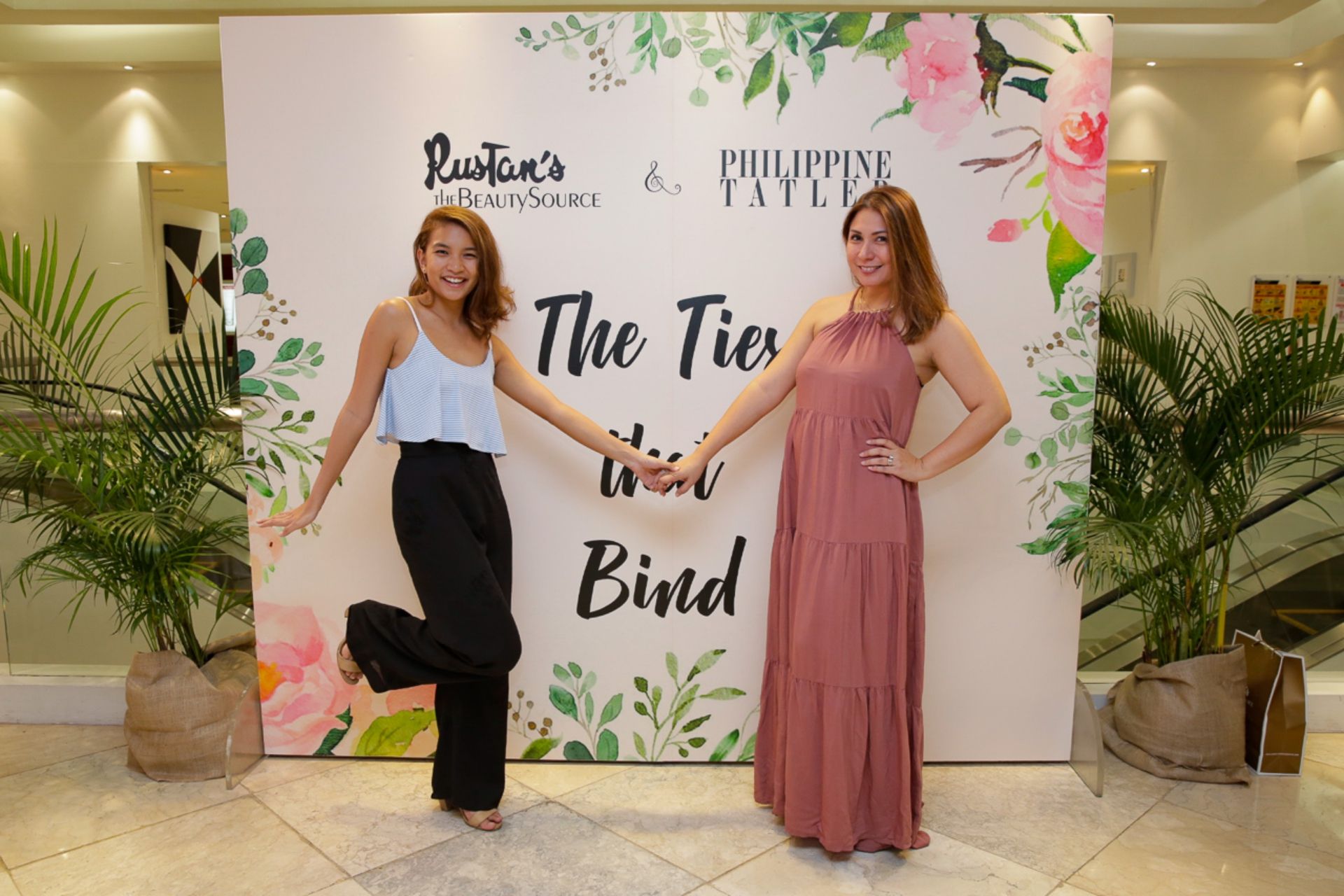 Isabelle and Julie Boschi