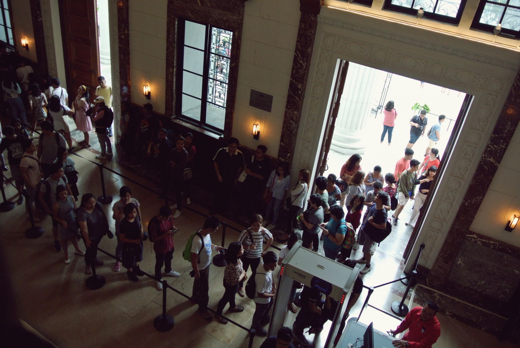 The opening was a huge hit gathering long lines from morning till afternoon.