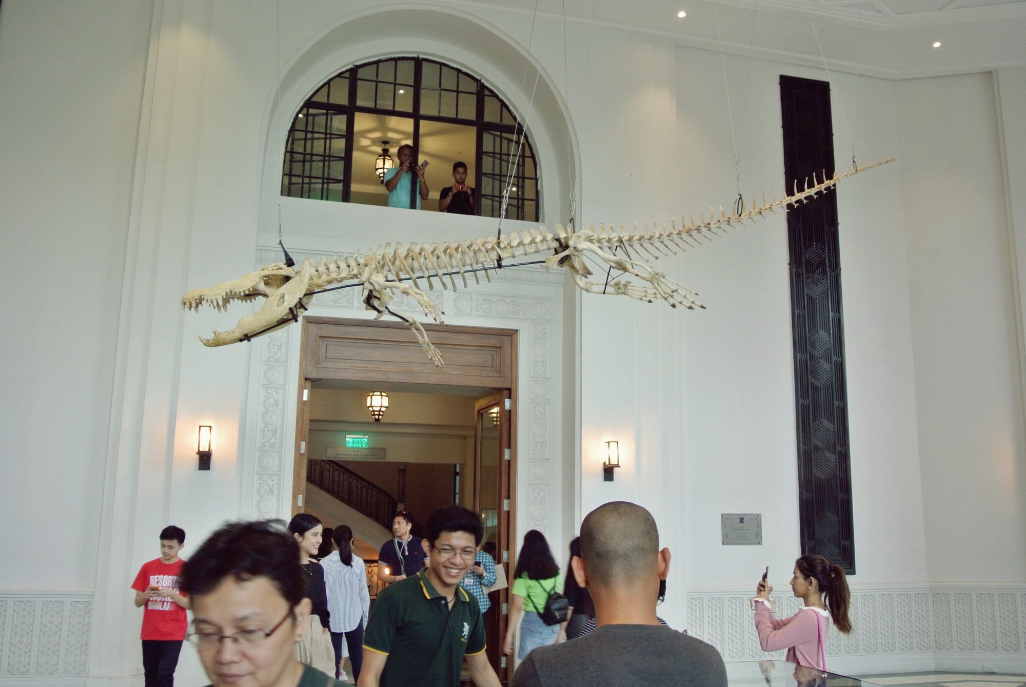 In another hall, the preserved bones of "Lolong" welcome visitors.