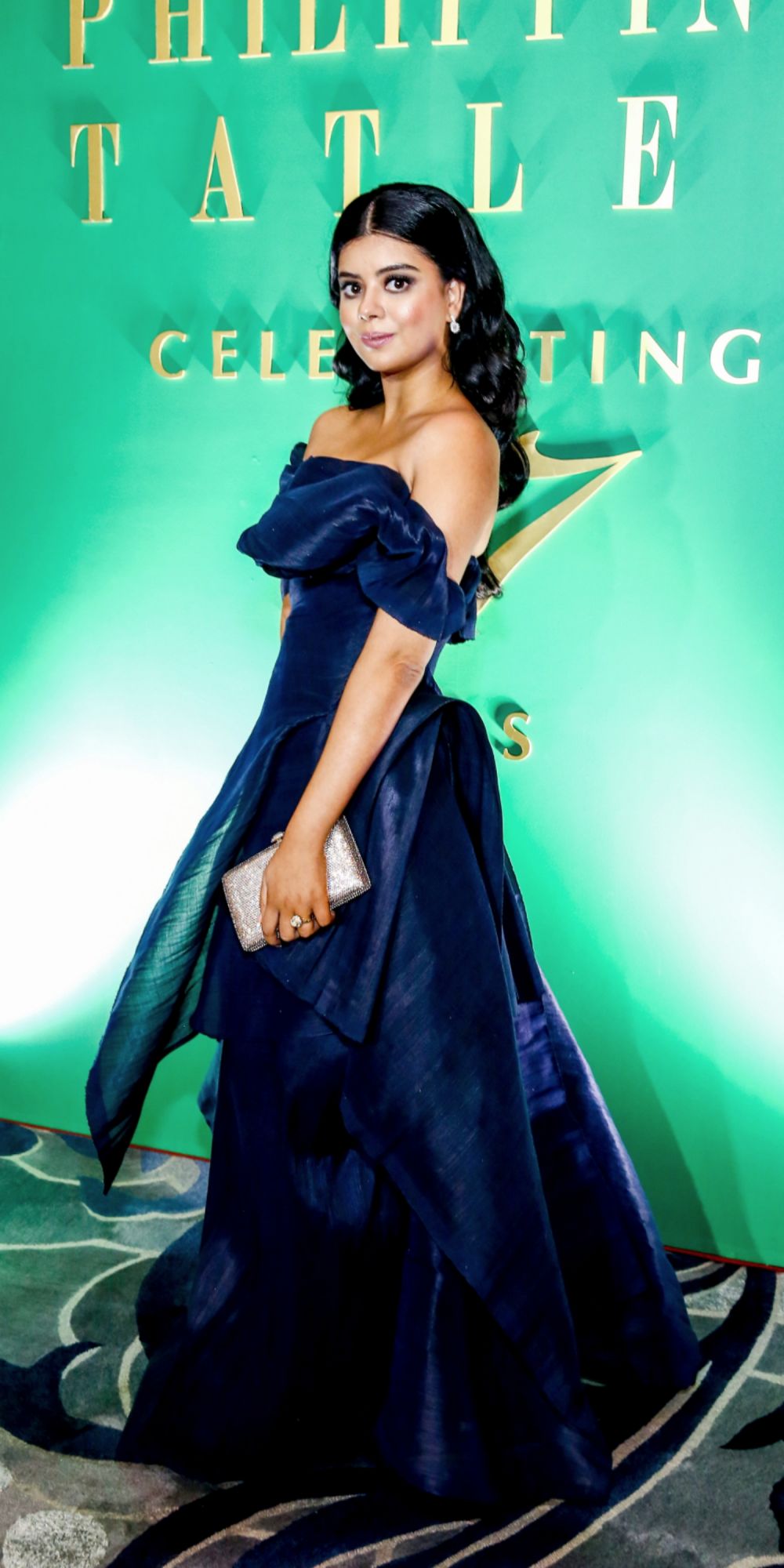 Rocio Olbes-Resanno in Rajo Laurel