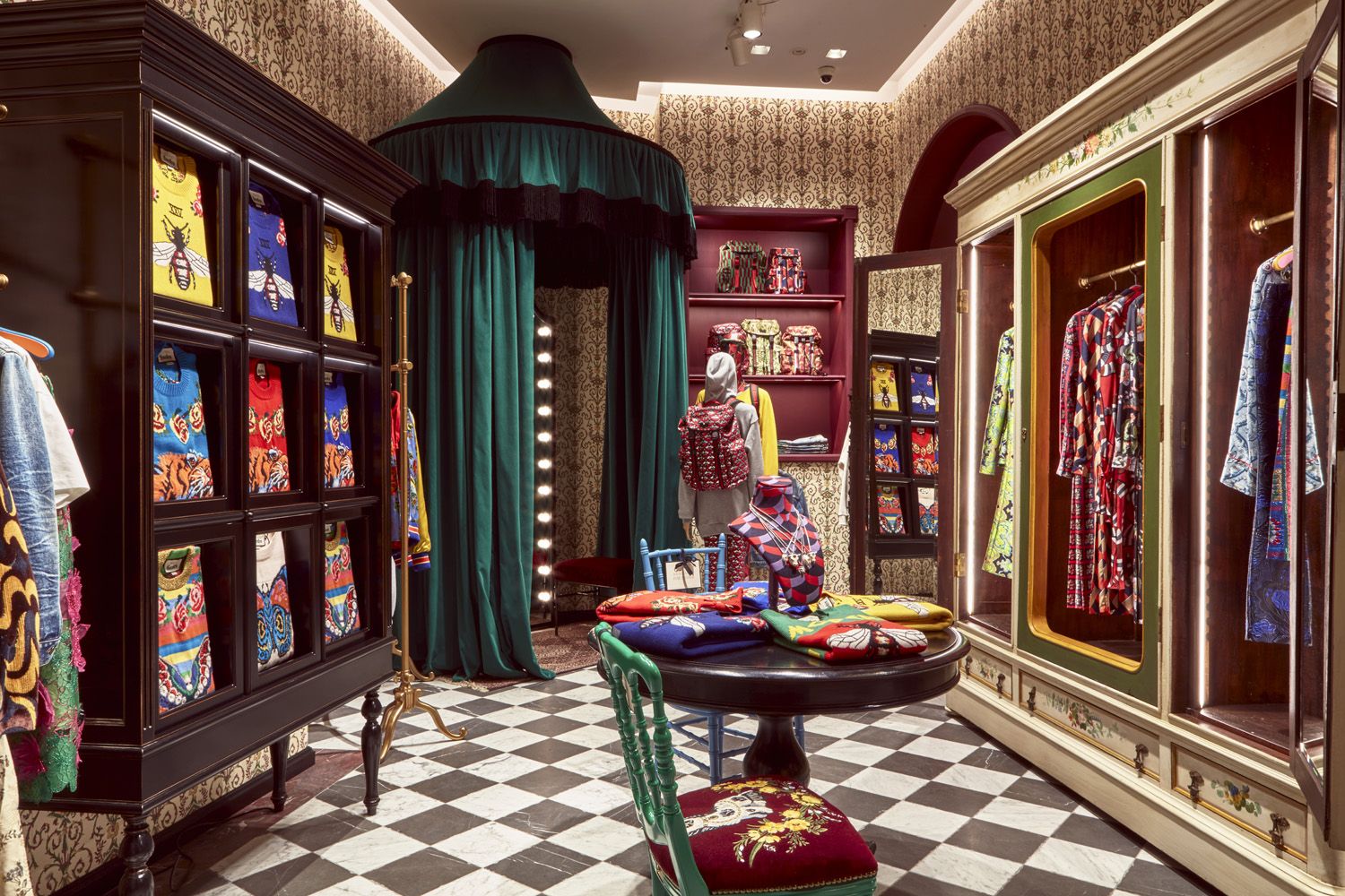 Gucci Garden retail