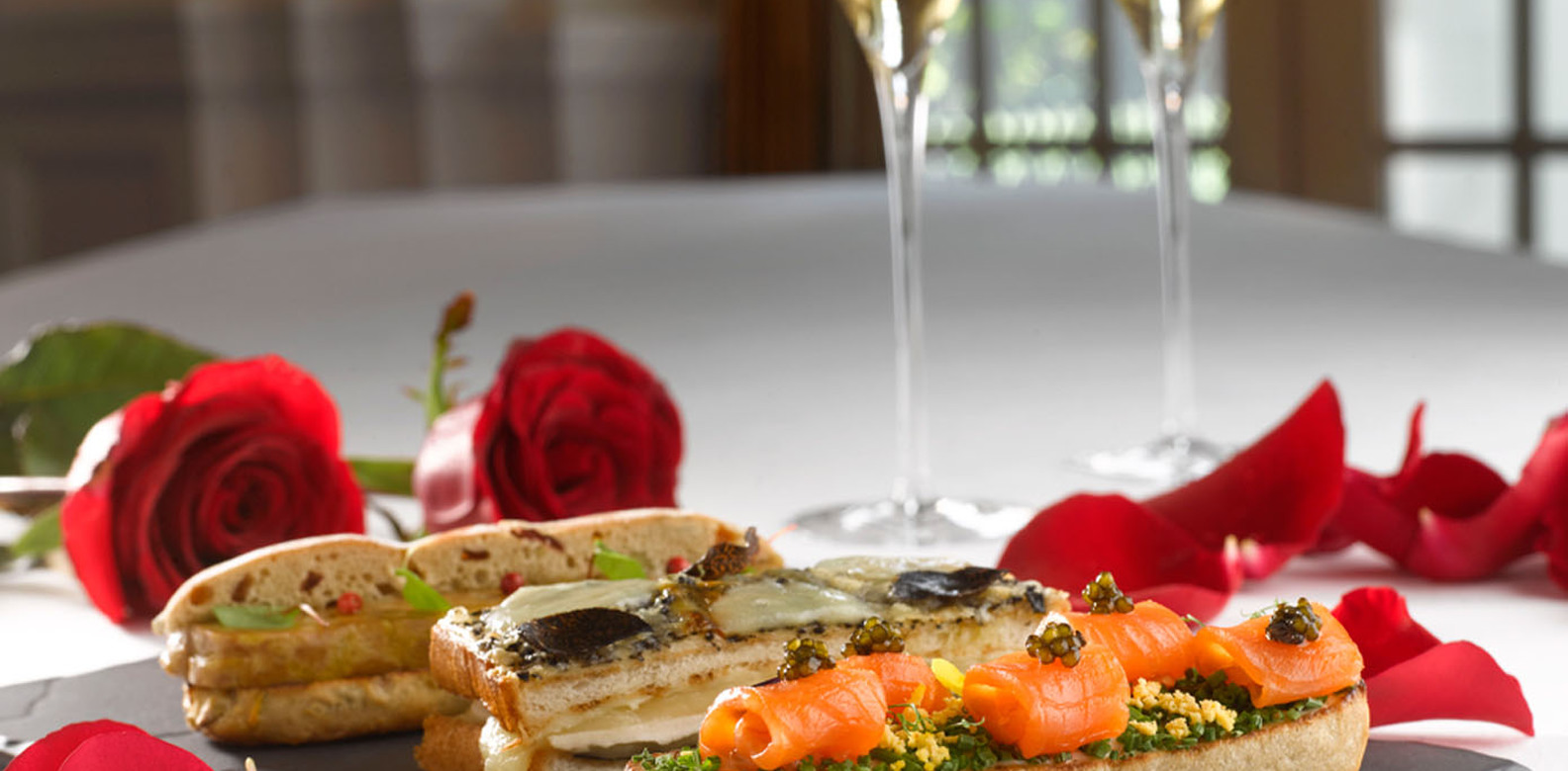 Surprise Your Loved Ones With A Valentine S Day Dinner At Surprise Your Loved Ones With A Valentine S Day Dinner At These Restaurants